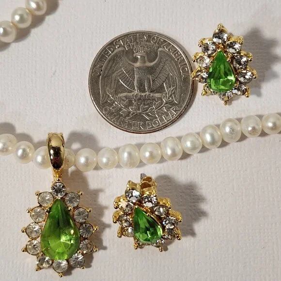 14K Pearl Necklace Bracelet & Earrings Complete Set Vintage Mint Peridot Avon - Picture 6 of 11